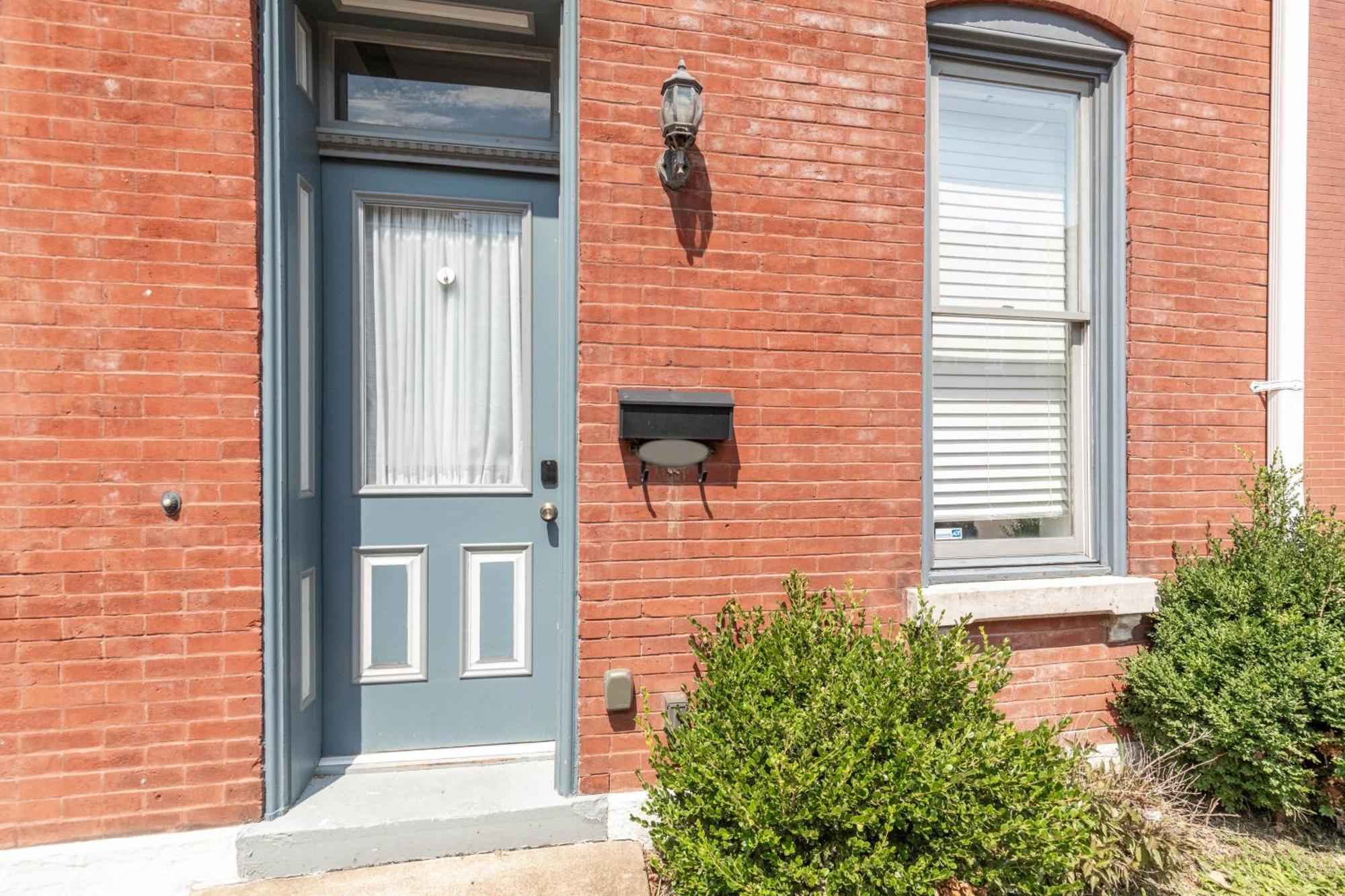 Historic Benton Park Townhome Saint Louis Exterior photo